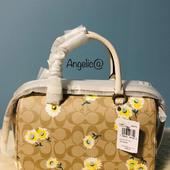 SOLD!!!Coach Daisy purse and wallet set - Picture 12 of 16